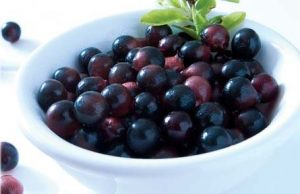 Акай Бери